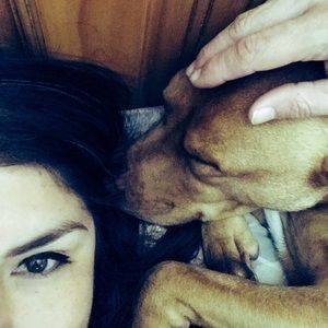 Meet your Posher, Crystal